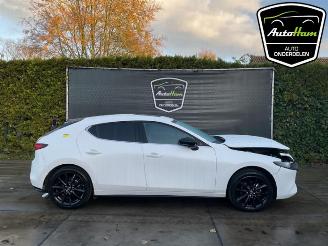 Purkuautot passenger cars Mazda 3 3 Sport (BP), Hatchback, 2018 2.0 SkyActiv-X M Hybrid 16V 2023/1