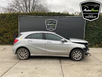 Démontage voiture Mercedes A-klasse A (W176), Hatchback, 2012 / 2018 1.6 A-180 16V 2013/12