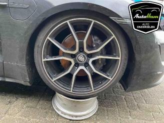 Porsche Taycan Taycan (Y1A), Sedan, 2019 79/84 kWh picture 24