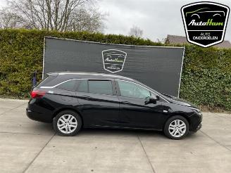 Vrakbiler auto Opel Astra Astra K Sports Tourer, Combi, 2015 / 2022 1.4 Turbo 16V 2018/6