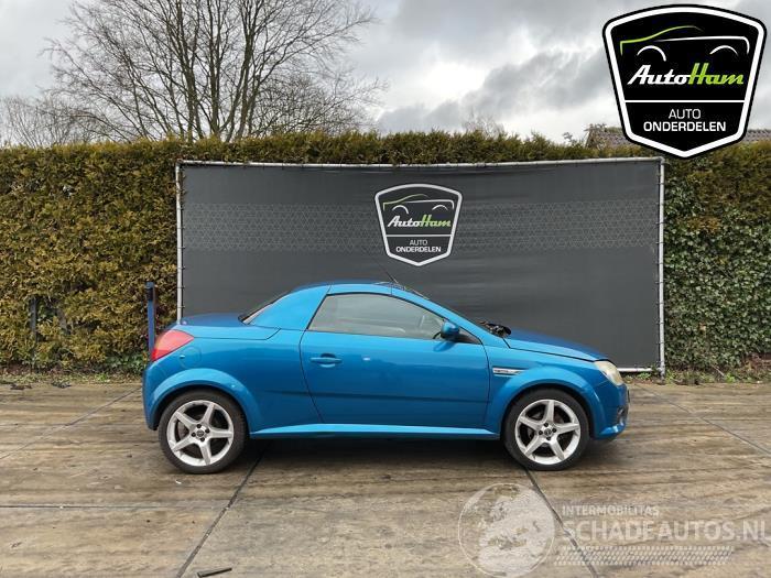 Opel Tigra Tigra Twin Top, Cabrio, 2004 / 2010 1.8 16V