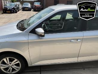 Skoda Fabia Fabia III Combi (NJ5), Combi 5-drs, 2014 / 2022 1.0 TSI 12V picture 8