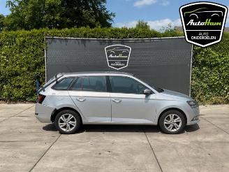 Coche siniestrado Skoda Fabia Fabia III Combi (NJ5), Combi 5-drs, 2014 / 2022 1.0 TSI 12V 2021/6