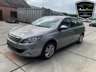 Peugeot 308 308 SW (L4/L9/LC/LJ/LR), Combi 5-drs, 2014 / 2021 1.2 12V e-THP PureTech 130 picture 6