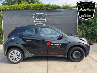 Dezmembrări autoturisme Toyota Aygo Aygo X, Hatchback, 2022 1.0 12V VVT-i 2024/11