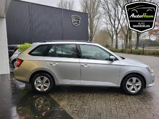 Skoda Fabia Fabia III Combi (NJ5), Combi 5-drs, 2014 / 2022 1.2 TSI 16V Greentech picture 6