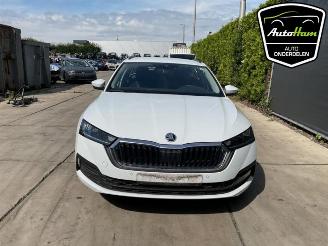 Sloopauto Skoda Octavia Octavia Combi (NXAC), Combi 5-drs, 2019 1.5 TSI e-TEC 16V 2024/4