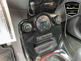 Ford Fiesta Fiesta 6 (JA8), Hatchback, 2008 / 2018 1.0 EcoBoost 12V Sport picture 4