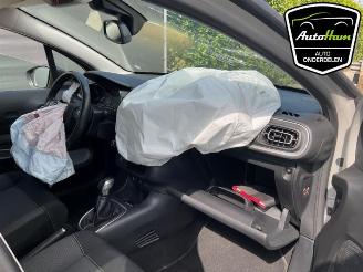 Citroën C3 C3 (SX/SW), Hatchback, 2016 1.2 12V e-THP PureTech 110 picture 14