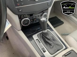 Mercedes C-klasse C (W204), Sedan, 2007 / 2014 1.8 C-180 CGI 16V picture 16