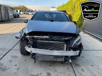 Mercedes A-klasse A (W176), Hatchback, 2012 / 2018 1.6 A-180 16V picture 3