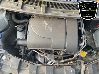 Peugeot 107 107, Hatchback, 2005 / 2014 1.0 12V picture 9