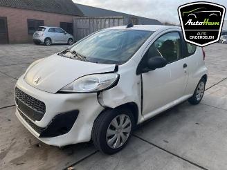 Peugeot 107 107, Hatchback, 2005 / 2014 1.0 12V picture 4