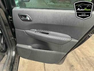 Peugeot 5008 5008 I (0A/0E), MPV, 2009 / 2017 1.6 THP 16V picture 28