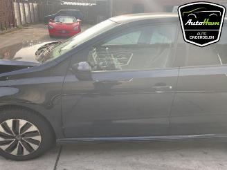 Volkswagen Polo Polo V (6R), Hatchback, 2009 / 2017 1.4 TDI DPF BlueMotion technology picture 6