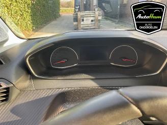 Peugeot 208 208 II (UB/UH/UP), Hatchback 5-drs, 2019 1.2 Vti 12V PureTech 75 picture 22