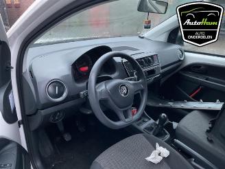 Volkswagen Up! Up! (121), Hatchback, 2011 1.0 12V 60 picture 14