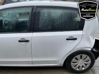 Volkswagen Up! Up! (121), Hatchback, 2011 1.0 12V 60 picture 7