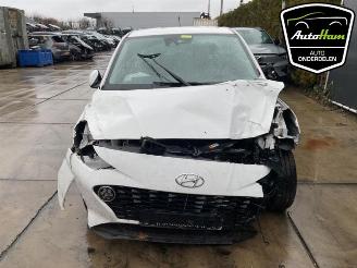 Hyundai I-10 i10, Hatchback, 2019 1.0 12V picture 3