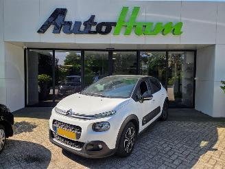 Vaurioauto  passenger cars Citroën C3 1.2 Vti 12V PureTech Hatchback  Benzine 1.199cc 61kW (83pk) FWD 2018-05 (SXHMR; SWHMR) EB2FA; HMR 2018/9