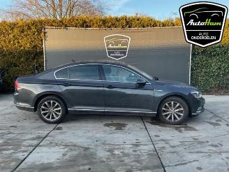 Coche siniestrado Volkswagen Passat Passat (3G2), Sedan, 2014 / 2024 2.0 TDI BiTurbo 16V 4Motion 2018/3