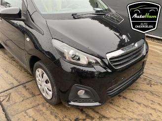 Peugeot 108 108, Hatchback, 2014 1.0 12V VVT-i picture 3