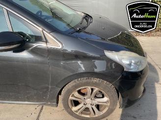 Peugeot 208 208 I (CA/CC/CK/CL), Hatchback, 2012 / 2019 1.4 16V picture 13