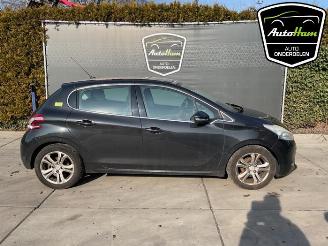 Autoverwertung Peugeot 208 208 I (CA/CC/CK/CL), Hatchback, 2012 / 2019 1.4 16V 2012/5