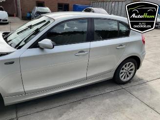 BMW 1-serie 1 serie (E87/87N), Hatchback 5-drs, 2003 / 2012 116i 2.0 16V picture 5