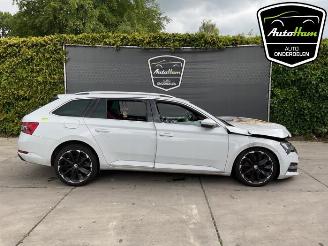 Purkuautot passenger cars Skoda Superb Superb Combi (3V5), Combi, 2015 / 2024 1.4 TSI iV 16V 2021/2