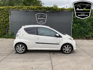 Démontage voiture Peugeot 107 107, Hatchback, 2005 / 2014 1.0 12V 2008/10