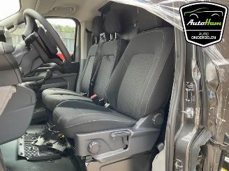 Ford Transit  picture 10