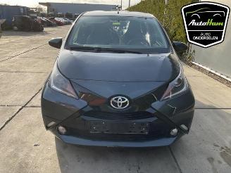 Toyota Aygo Aygo (B40), Hatchback, 2014 1.0 12V VVT-i picture 3