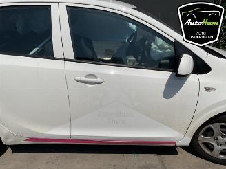 Kia Picanto Picanto (JA), Hatchback, 2017 1.0 DPI 12V picture 10