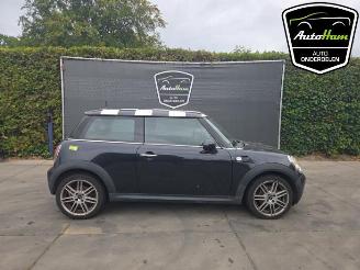 Coche siniestrado Mini Mini Mini (R56), Hatchback, 2006 / 2013 1.6 16V Cooper 2007/1