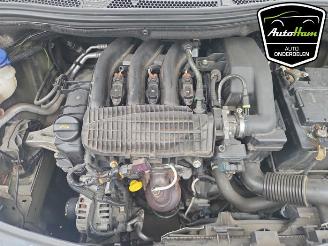 Peugeot 208 208 I (CA/CC/CK/CL), Hatchback, 2012 / 2019 1.2 Vti 12V PureTech 82 picture 21