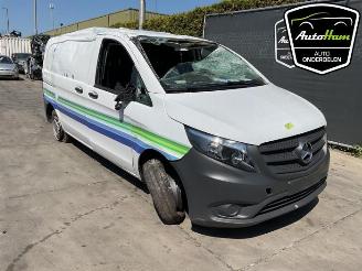 Mercedes Vito Vito (447.6), Van, 2014 2.2 114 CDI 16V picture 2