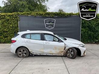 Uttjänta bilar auto BMW 1-serie 1 serie (F40), Hatchback, 2019 118i 1.5 TwinPower 12V 2021/6