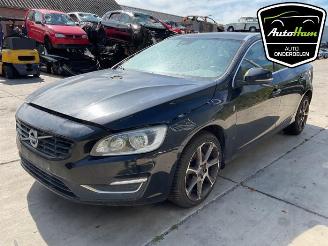 Volvo V-60 V60 I (FW/GW), Combi, 2010 / 2018 2.0 D2 16V picture 4