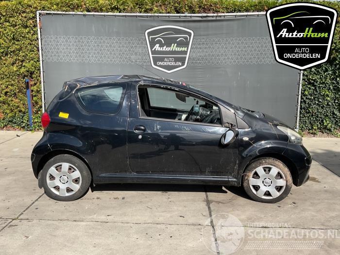 Toyota Aygo Aygo (B10), Hatchback, 2005 / 2014 1.0 12V VVT-i