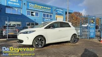 Coche siniestrado Renault Zoé Zoe (AG), Hatchback 5-drs, 2012 46kW 2018/6