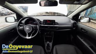 Kia Picanto Picanto (JA), Hatchback, 2017 1.0 12V picture 2