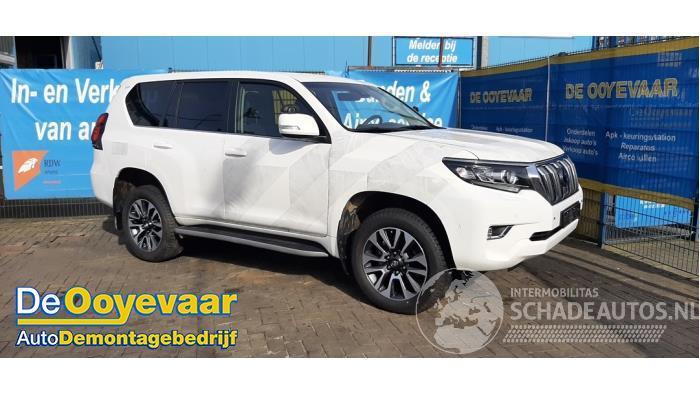 Toyota Landcruiser Land Cruiser (J15), Terreinwagen, 2009 2.8 D-4D 16V