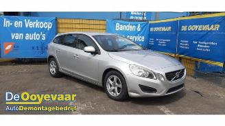 Démontage voiture Volvo V-60 V60 I (FW/GW), Combi, 2010 / 2018 2.0 D3 20V 2012/6