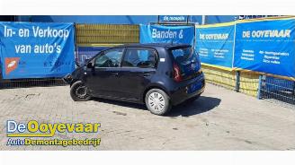 Sloopauto Volkswagen Up! Up! (121), Hatchback, 2011 1.0 12V 60 2012/6