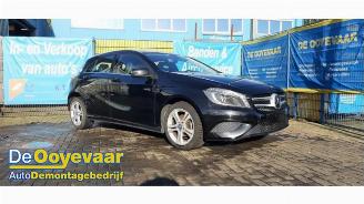 Démontage voiture Mercedes A-klasse A (W176), Hatchback, 2012 / 2018 1.5 A-180 CDI, A-180d 16V 2014/10