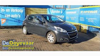Auto da rottamare Peugeot 208 208 I (CA/CC/CK/CL), Hatchback, 2012 / 2019 1.2 Vti 12V PureTech 82 2017/2