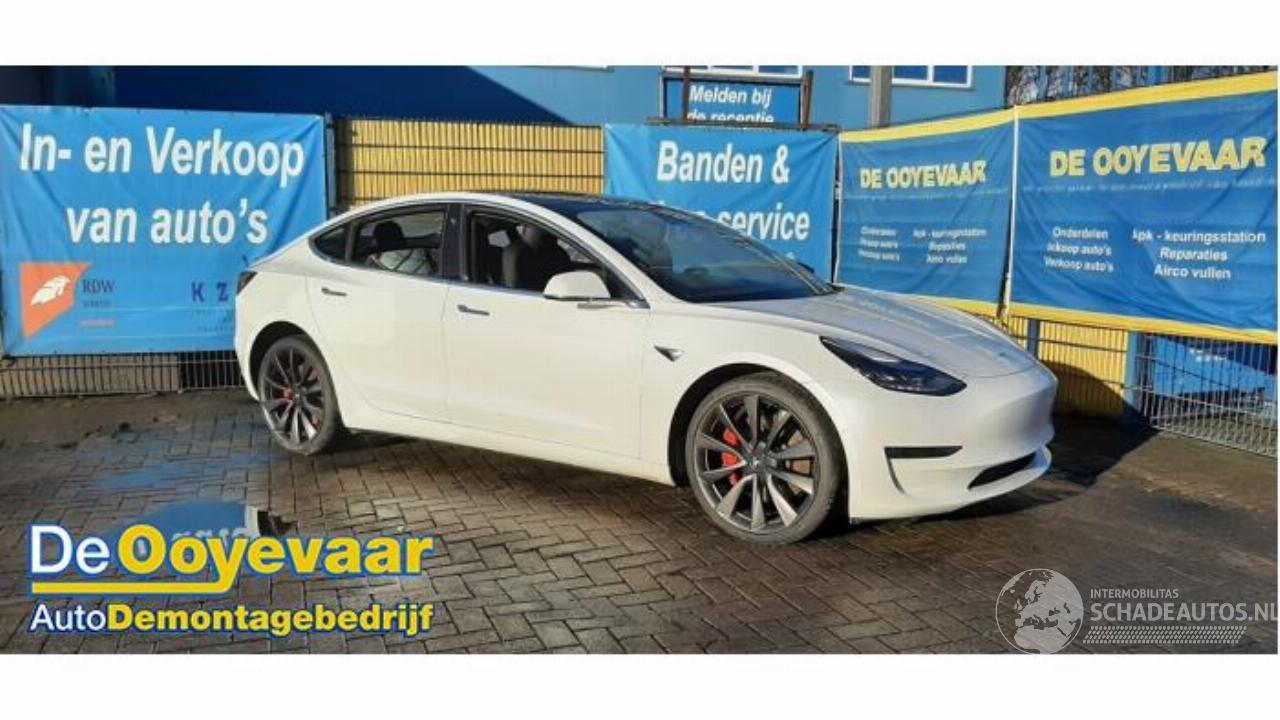 Tesla Model 3 Model 3, Sedan, 2017 Performance AWD