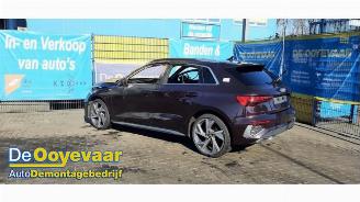 Vrakbiler auto Audi A3 A3 Sportback (8YA), Hatchback 5-drs, 2019 1.5 35 TFSI 16V Mild Hybrid 2022/5
