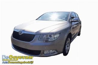 Sloopauto Skoda Superb Superb (3TAA), Hatchback, 2008 / 2015 1.8 TSI 16V 2010/2